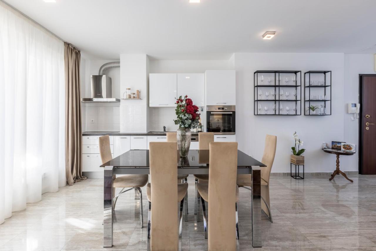 Luxury Rooftop Apartment Zalato Spalato Esterno foto