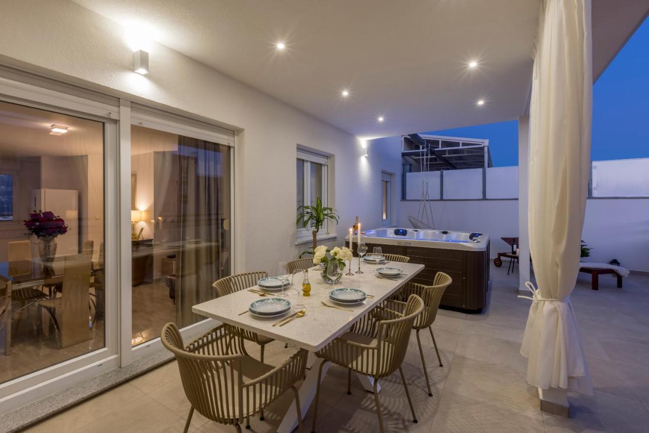 Luxury Rooftop Apartment Zalato Spalato Esterno foto