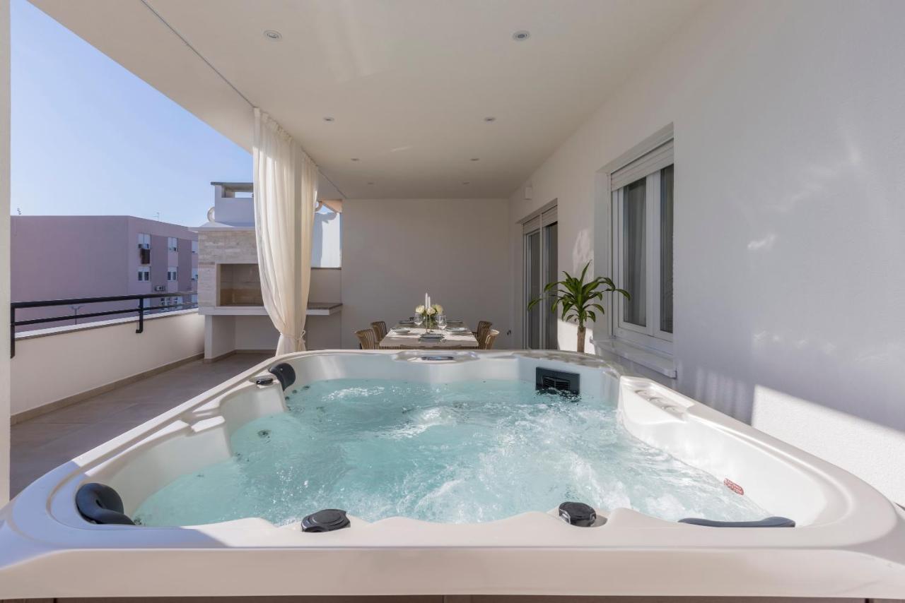 Luxury Rooftop Apartment Zalato Spalato Esterno foto